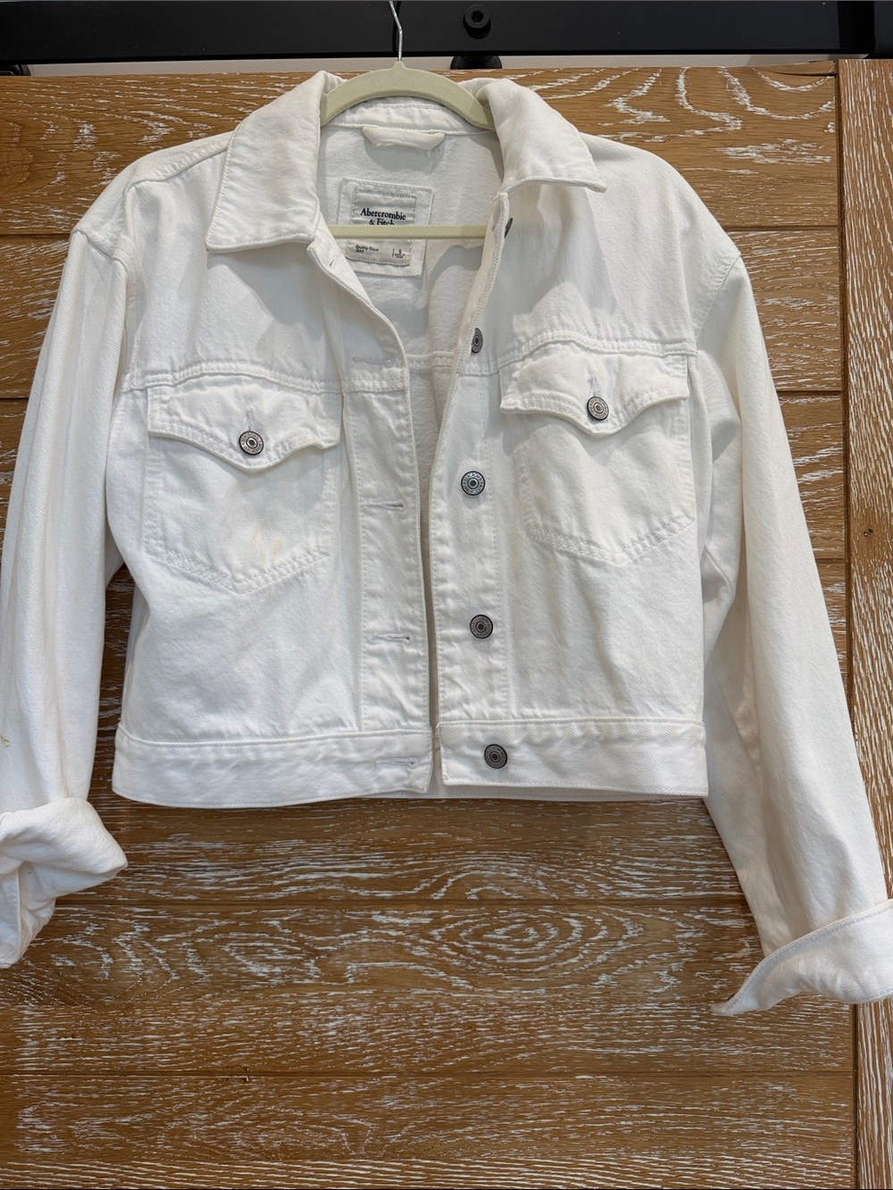 Abercrombie & Fitch Off-White Cropped Denim Trucker Jacket